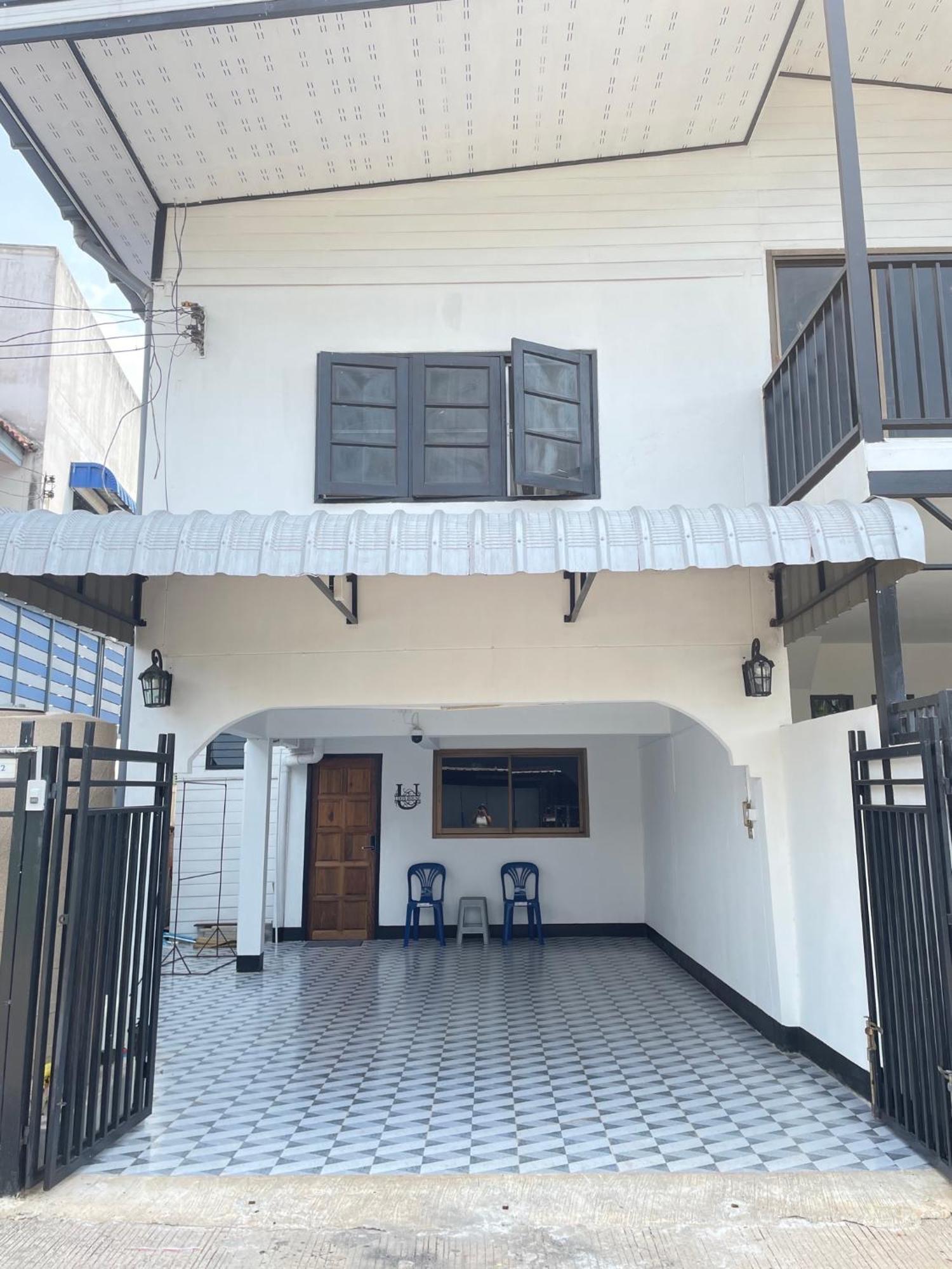 Udon House Appartement *